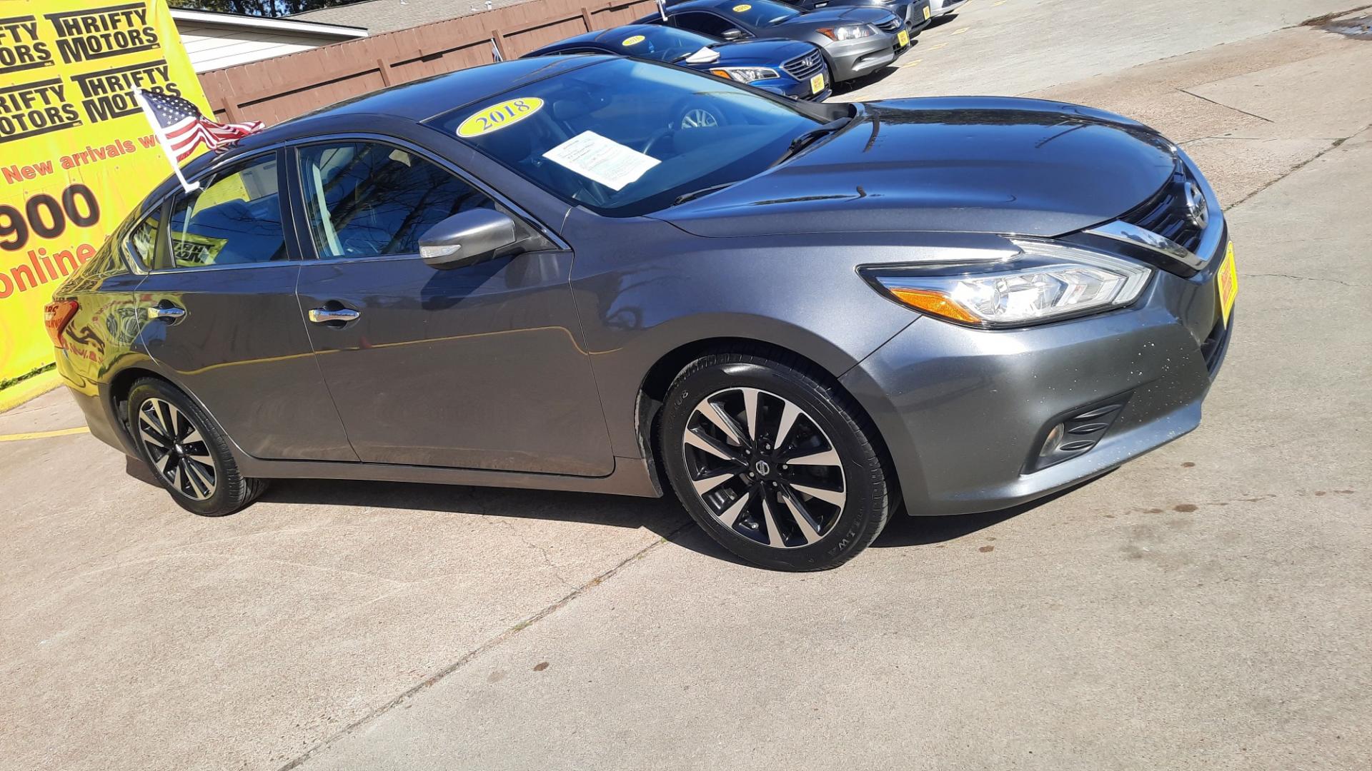 2018 Nissan Altima (1N4AL3APXJC) , located at 16710 Clay Rd., Houston, TX, 77084, (281) 859-7900, 29.834864, -95.656166 - Photo#1